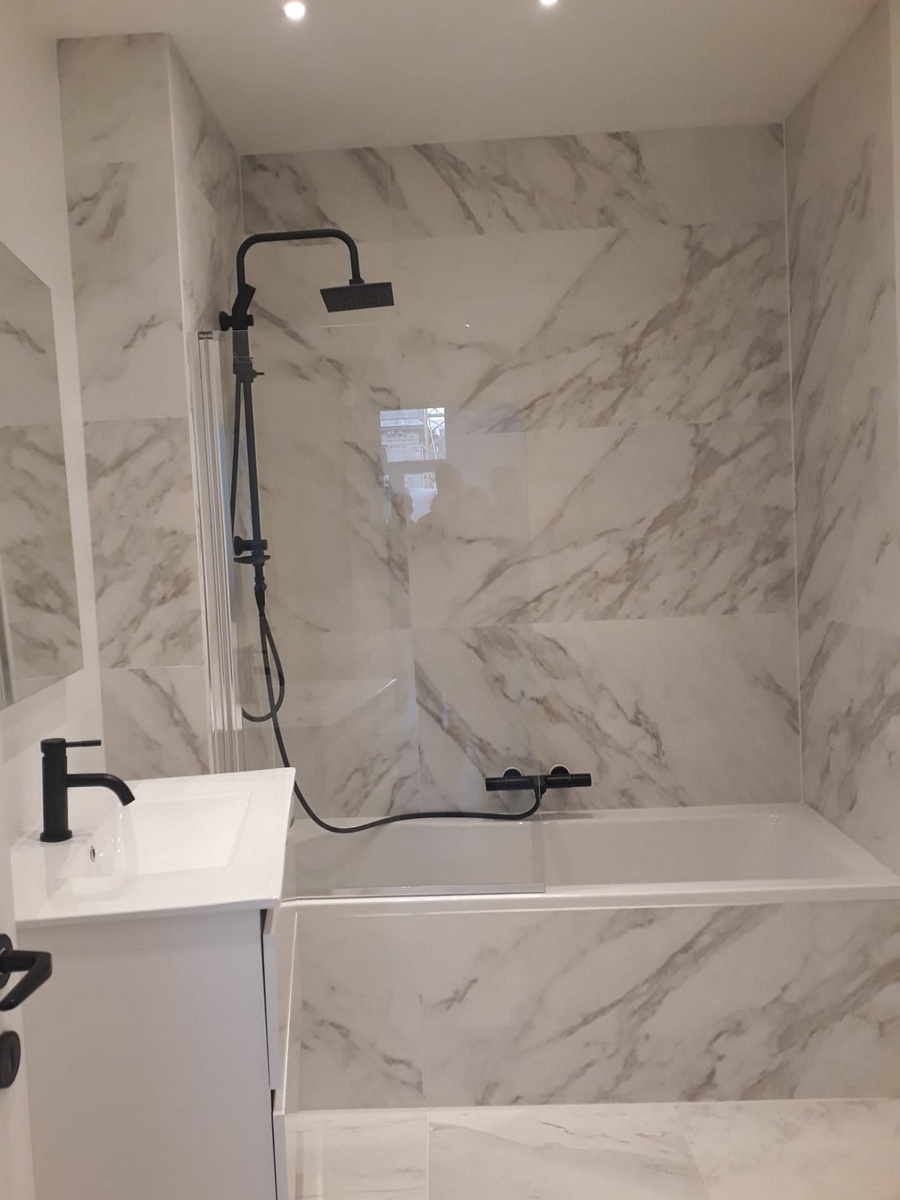 Prijs nieuwe badkamer Prijs nieuwe badkamer